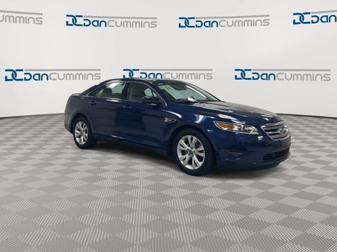 Used 2012 Ford Taurus SEL FWD image 2