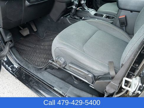 Used 2024 Jeep Wrangler Unlimited Sport AWD/4WD image 28
