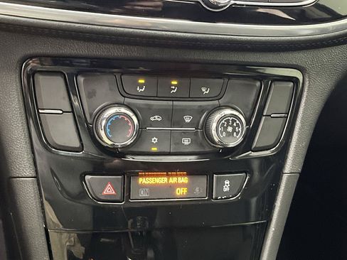 Used 2020 Buick Encore Sport Touring w/ Safety Package AWD/4WD image 18
