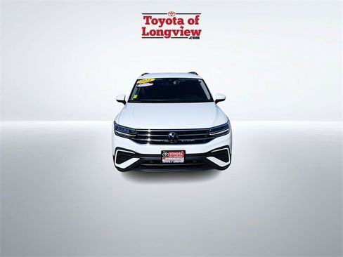 Used 2024 Volkswagen Tiguan S image 8