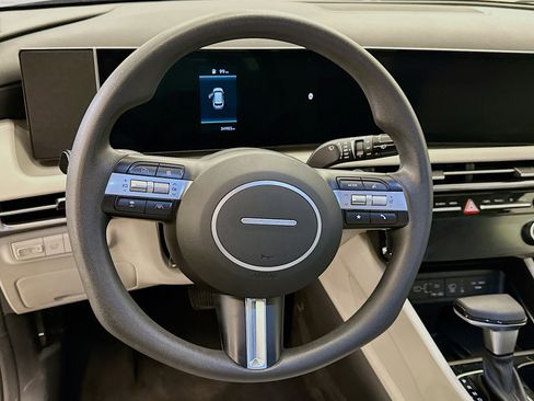 Used 2025 Hyundai Tucson SEL image 18