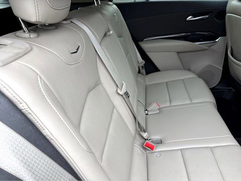 Used 2019 Cadillac XT4 Luxury w/ Trailering Package image 13