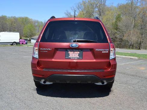 Used 2011 Subaru Forester 2.5X Premium w/ All-Weather Pkg image 7