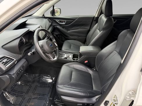 Used 2020 Subaru Forester Touring w/ Popular Package #2 image 9