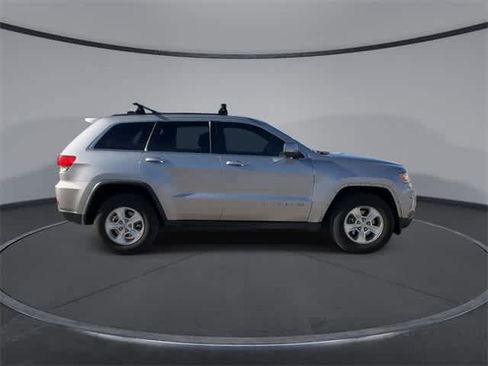 Used 2014 Jeep Grand Cherokee Laredo image 9