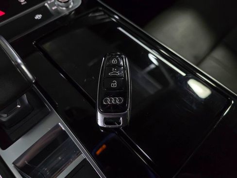 Used 2020 Audi A8 L 4.0T image 48