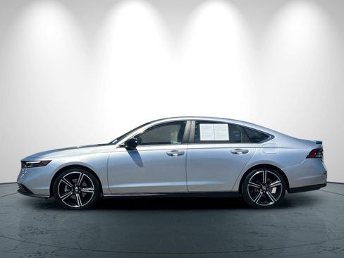 Used 2024 Honda Accord Sport image 7