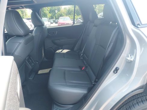 Used 2026 Subaru Outback Premium AWD/4WD image 32