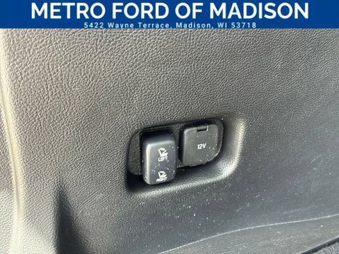 Used 2024 Ford Edge Titanium AWD/4WD image 40