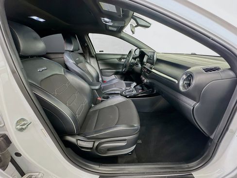 Used 2021 Kia Forte GT-Line image 29