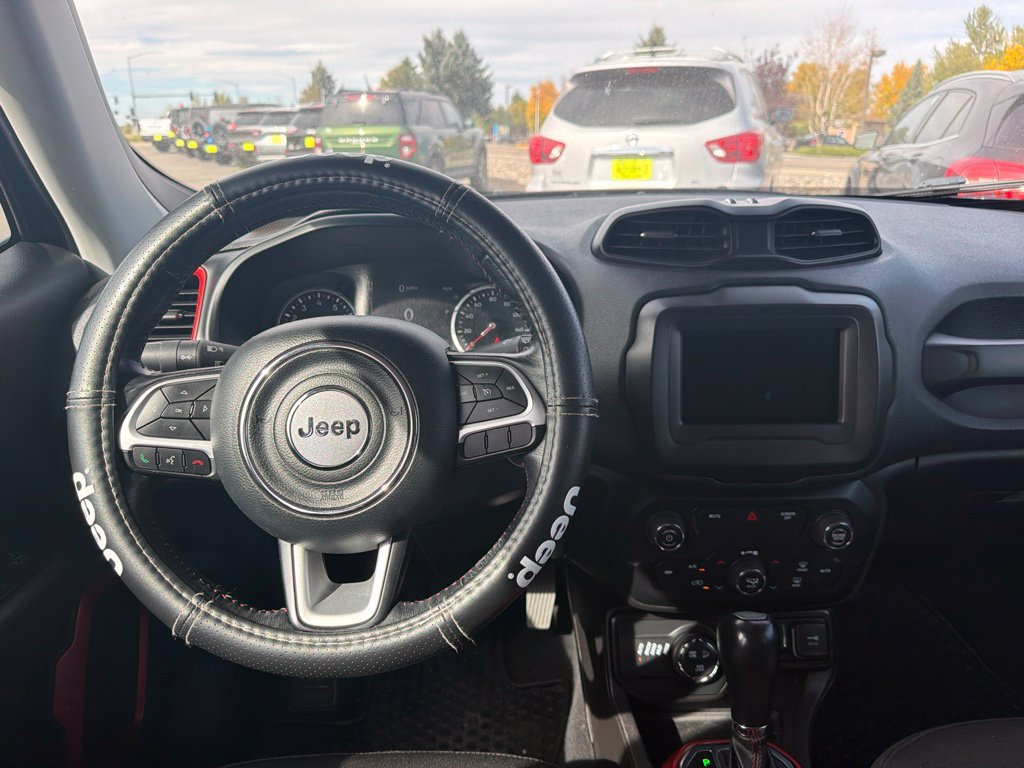 Used 2020 Jeep Renegade Trailhawk w/ Cold Weather Group AWD/4WD image 6