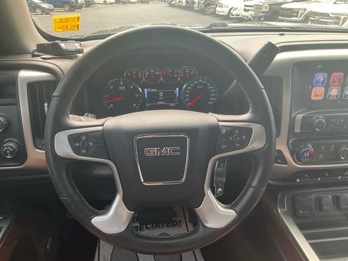 Used 2017 GMC Sierra 1500 SLT w/ Suspension Package, Off-Road AWD/4WD image 23