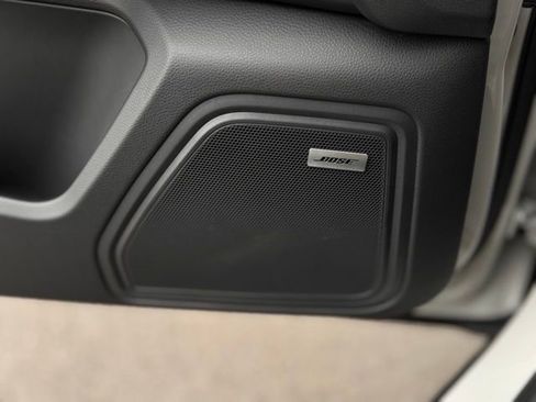 New 2026 Porsche Macan image 15