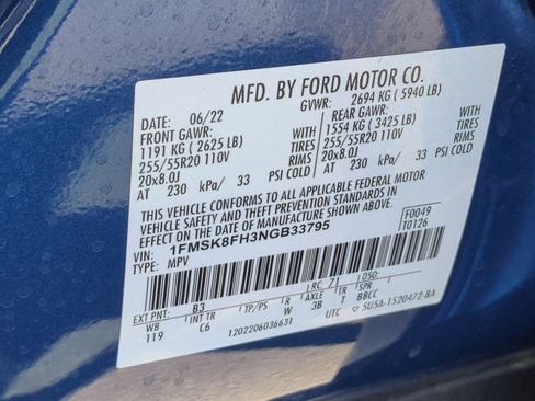 Used 2022 Ford Explorer Limited w/ Class IV Trailer Tow Package AWD/4WD image 32