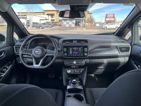 Certified 2024 Nissan Leaf SV Plus image 28