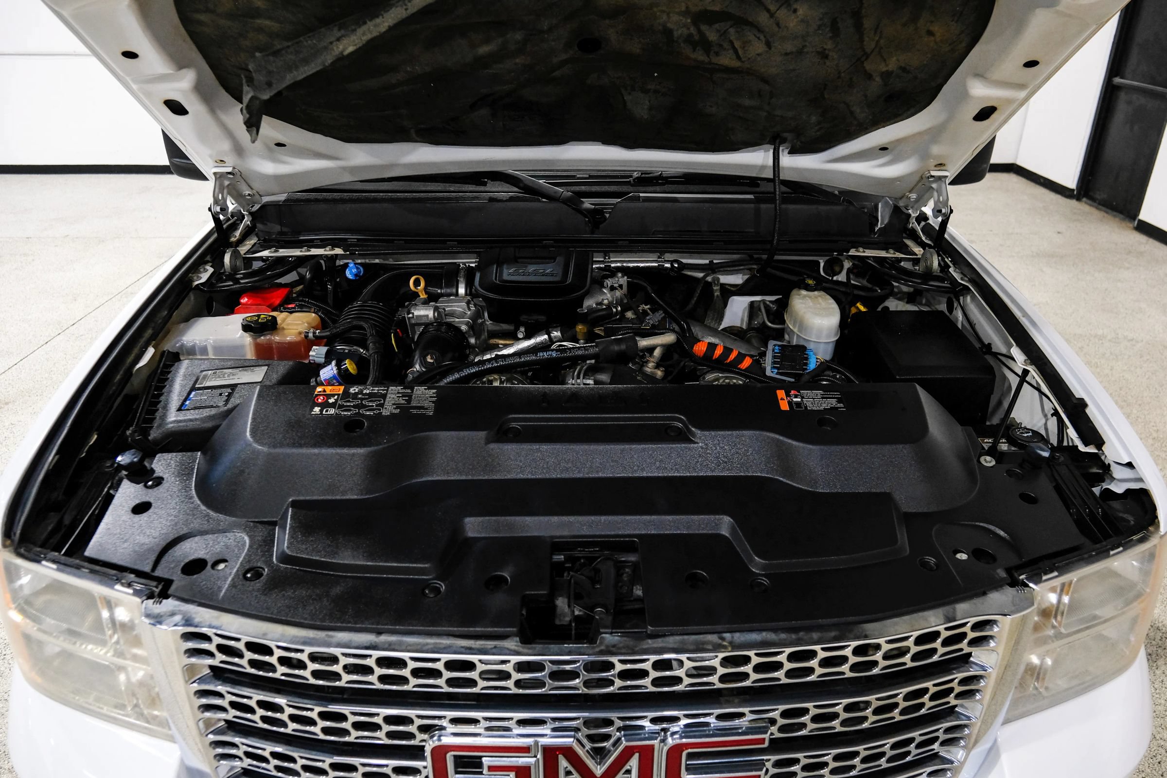 Used 2012 GMC Sierra 3500 Denali AWD/4WD image 62