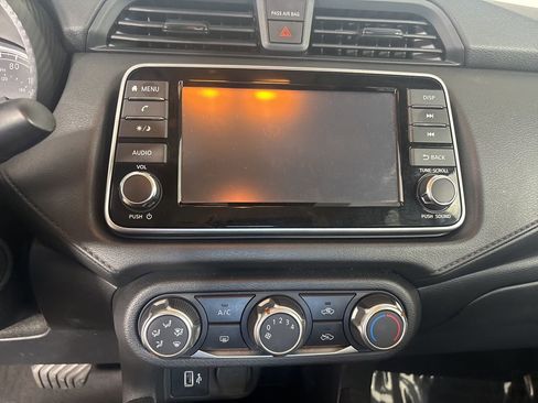 Used 2025 Nissan Versa S FWD image 14