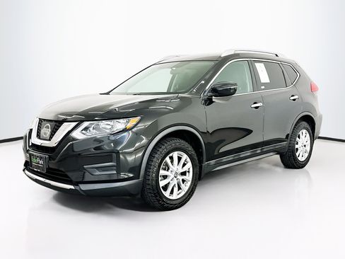 Used 2017 Nissan Rogue SV AWD/4WD image 3