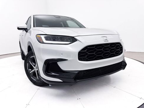 Used 2023 Honda HR-V EX-L image 7