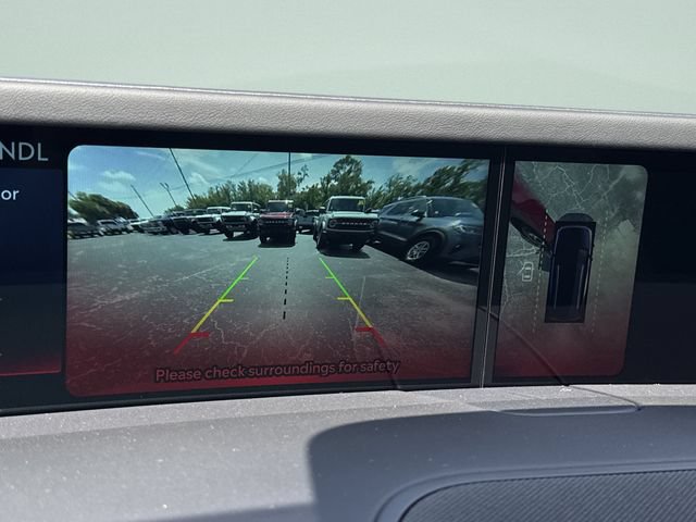 New 2026 Lincoln Nautilus Premier AWD/4WD image 34