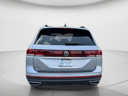 New 2026 Volkswagen Atlas SE FWD image 6