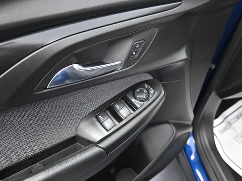 Used 2023 Chevrolet TrailBlazer LT FWD image 18
