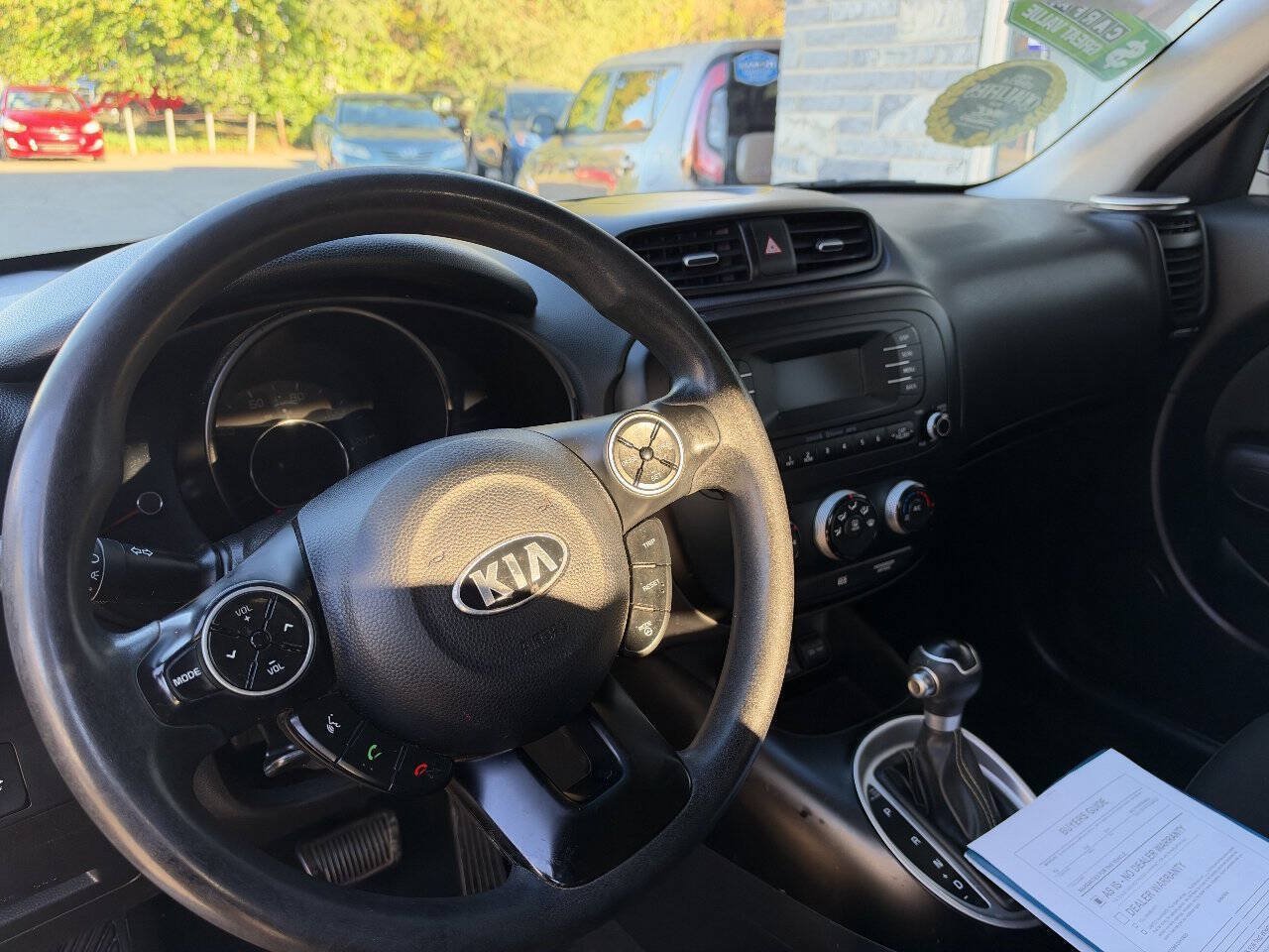 Used 2014 Kia Soul + FWD image 12