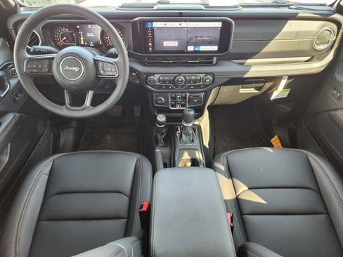 New 2026 Jeep Gladiator Sport AWD/4WD image 23
