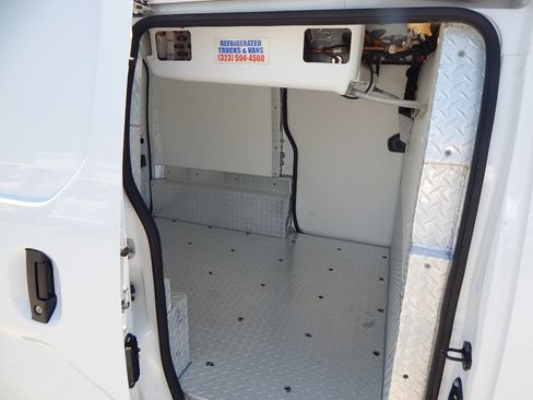 Used 2021 Nissan NV200 S FWD image 16