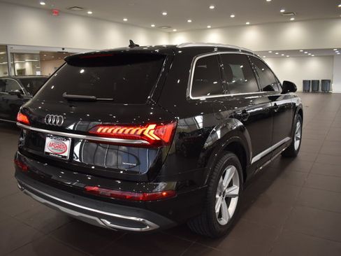 Used 2023 Audi Q7 3.0T Premium w/ Convenience Package AWD/4WD image 8