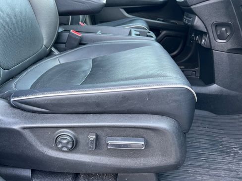 Used 2023 Honda Odyssey Elite image 23