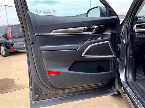 Used 2020 Kia Telluride EX w/ Towing Package FWD image 23