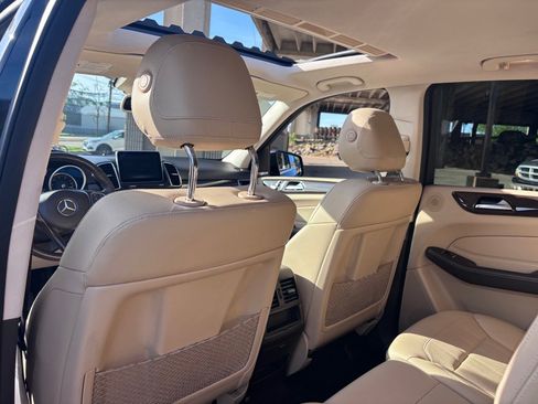 Used 2016 Mercedes-Benz GLE 350 4MATIC w/ Premium Package image 7