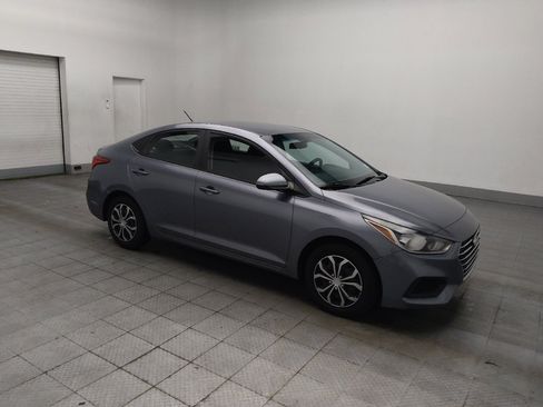 Used 2020 Hyundai Accent SE FWD image 11