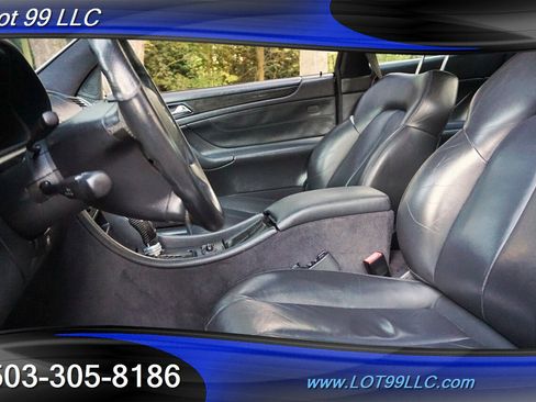 Used 2001 Mercedes-Benz CLK 55 AMG Coupe image 12