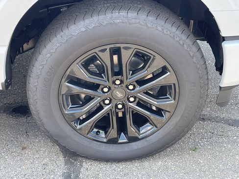 New 2025 Ford F150 Lariat w/ Equipment Group 502A High image 26