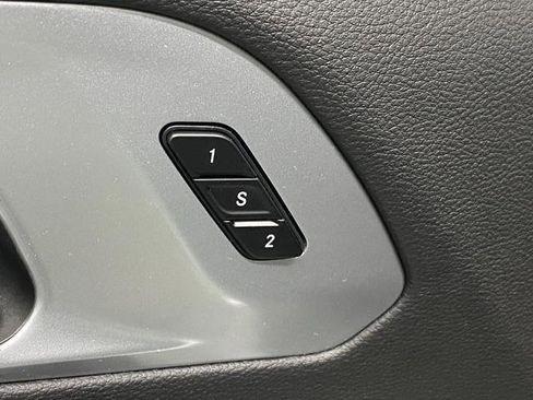 New 2026 Chrysler Pacifica Limited w/ S Appearance Package image 28