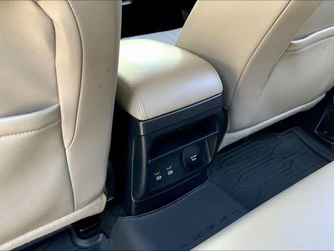 Used 2020 Ford Ranger Lariat w/ Equipment Group 501A Mid image 33