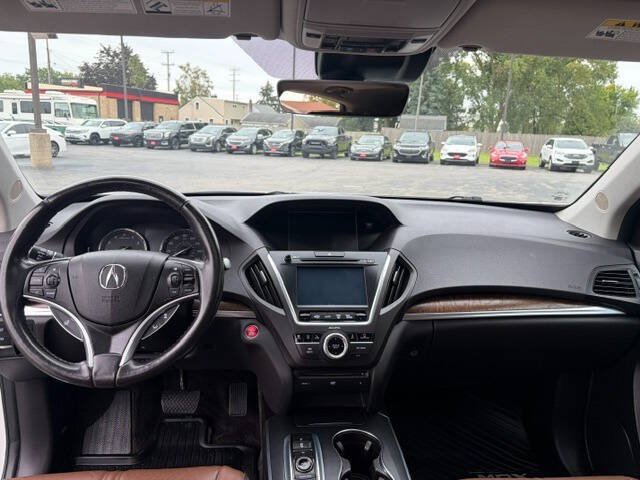 Used 2018 Acura MDX w/ Advance & Entertainment Pkg AWD/4WD image 13