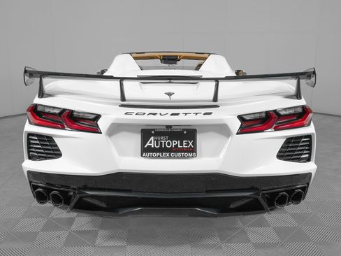Used 2024 Chevrolet Corvette Stingray Premium Conv w/ 3LT image 9
