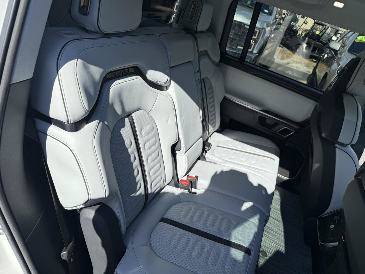 Used 2023 Rivian R1S Adventure Quad AWD/4WD image 23