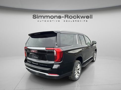 New 2026 GMC Yukon Elevation image 7