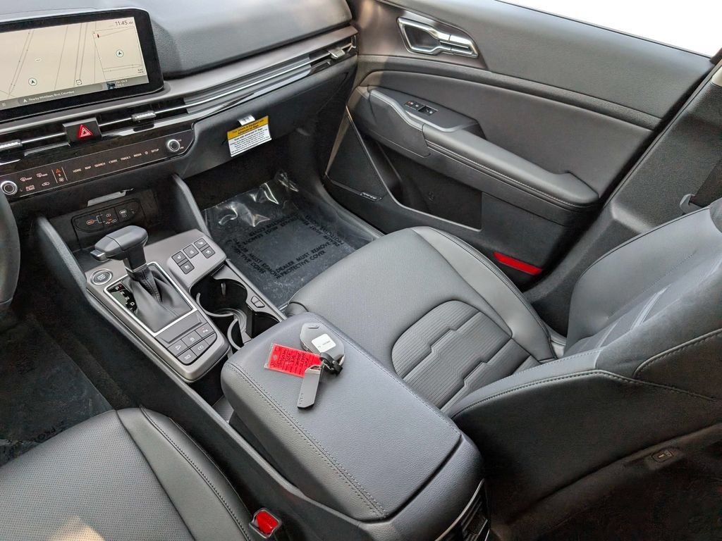 New 2026 Kia Sportage SX FWD image 21