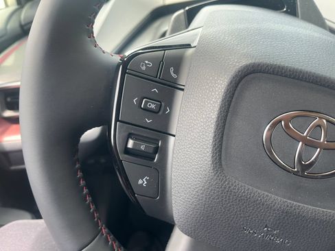 New 2026 Toyota Prius Plug-In Hybrid FWD image 17