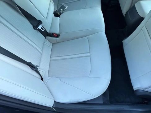 Used 2025 Hyundai Sonata SEL FWD image 12