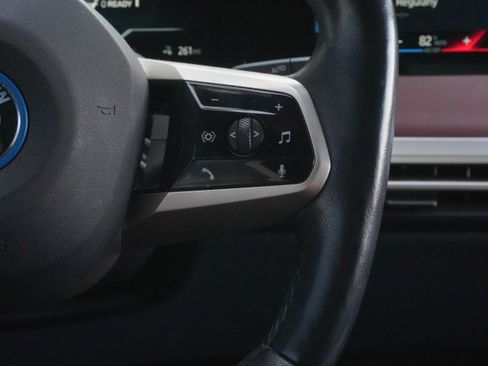 Used 2023 BMW iX M60 w/ Executive Package image 16