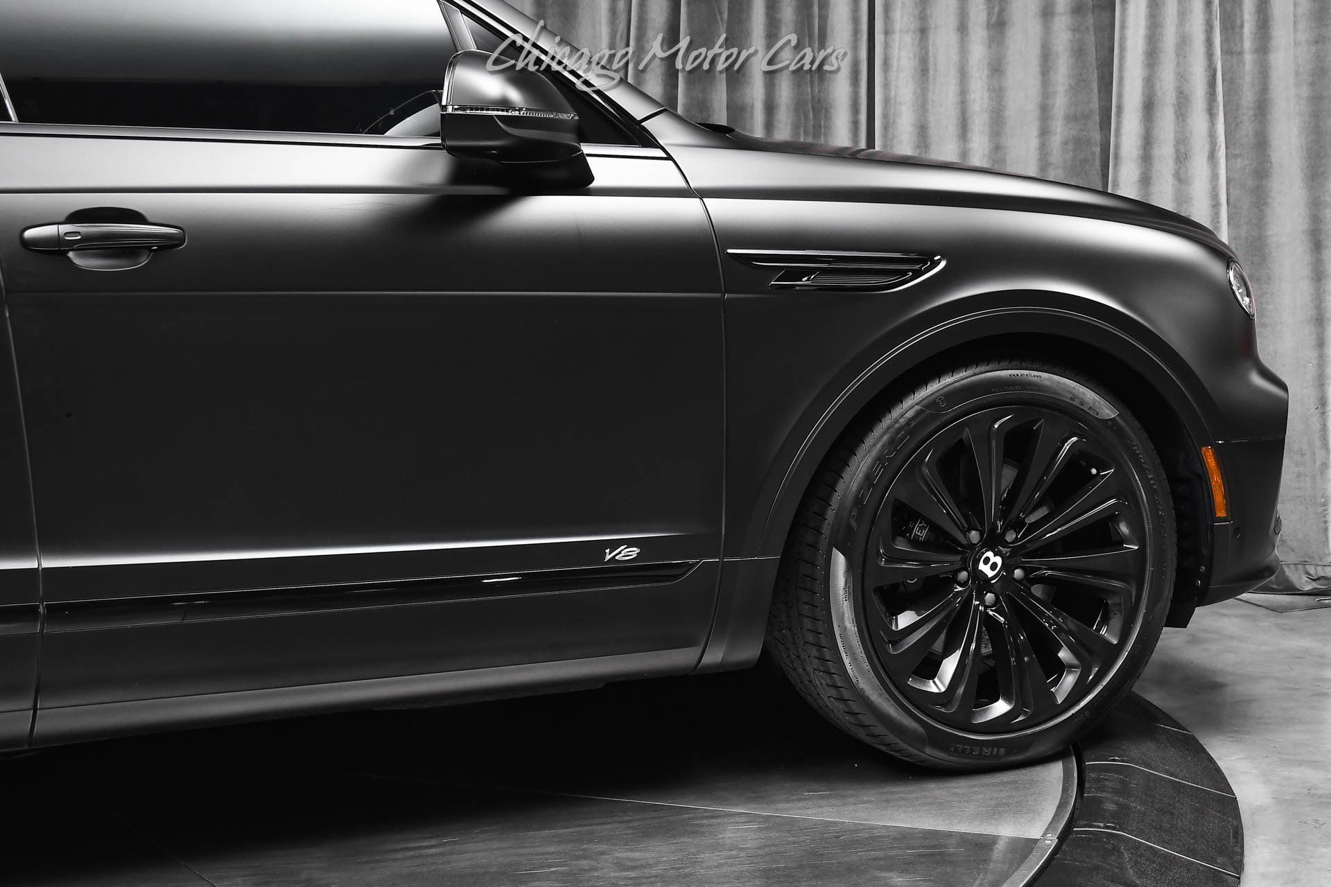 Used 2021 Bentley Bentayga AWD/4WD image 53