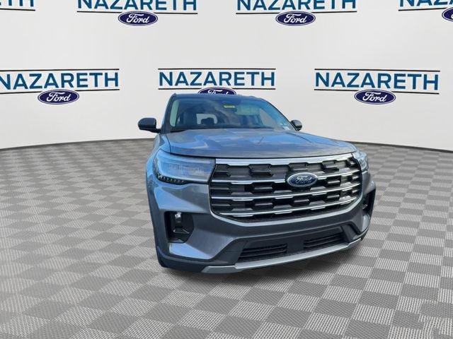 New 2026 Ford Explorer Active w/ Active Comfort Package AWD/4WD image 3