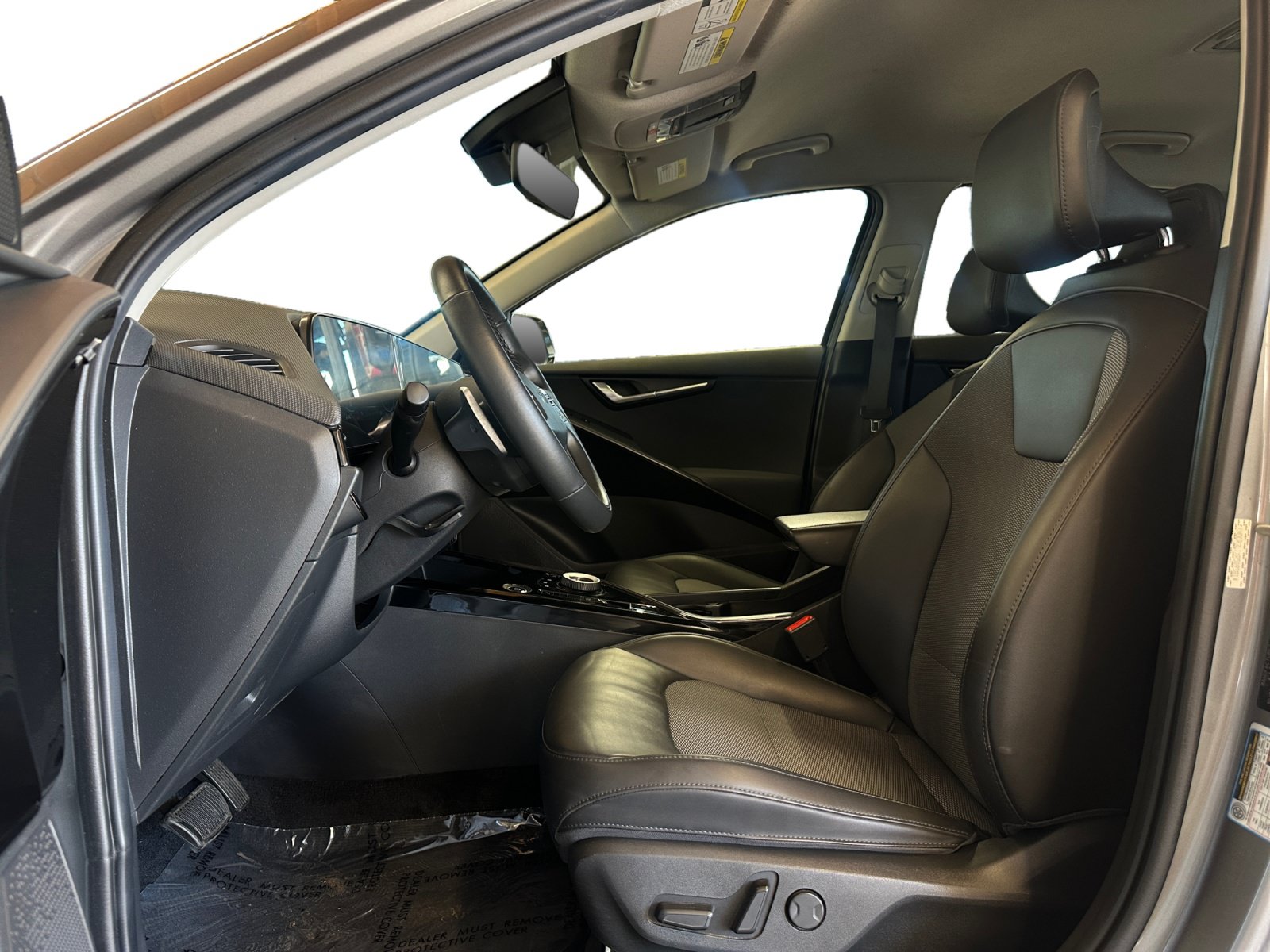 Used 2024 Kia Niro Wind FWD image 9
