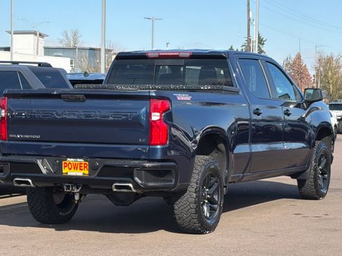 Used 2021 Chevrolet Silverado 1500 LT Trail Boss w/ Convenience Package II image 4
